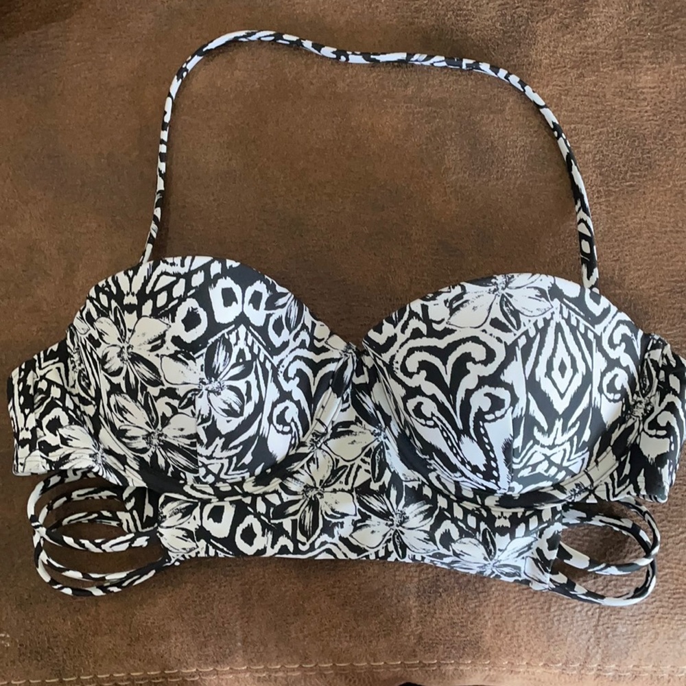 Aeropostale Swim Top